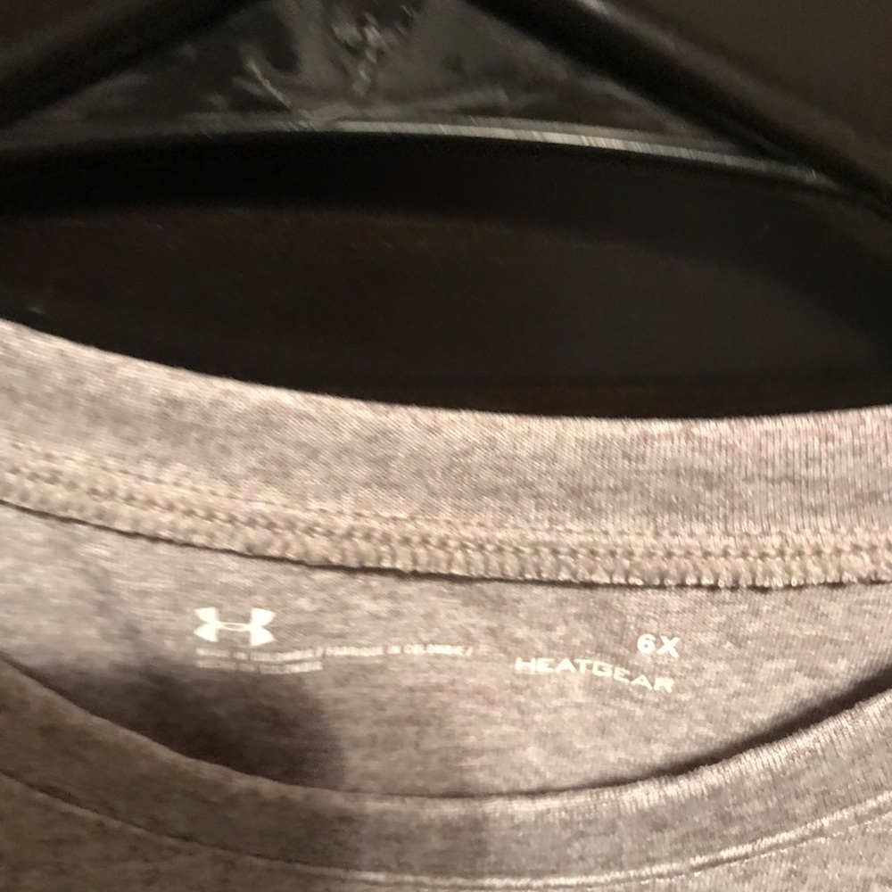 Girls Under Armour shirt size 6x